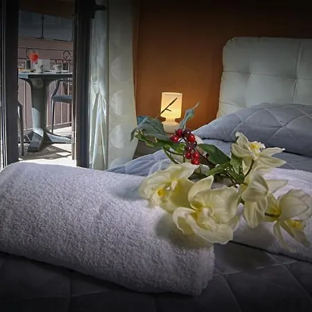 Bed & Breakfast Ciclopi 3*